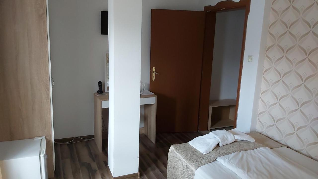 Family Izvora Hotel Tryavna